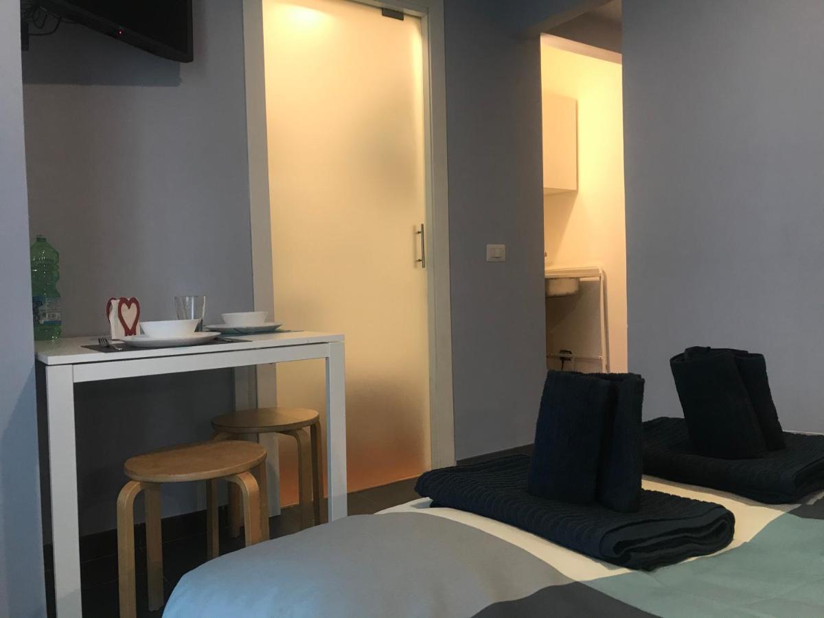 Pied A Terre Sant'agostino Milaan